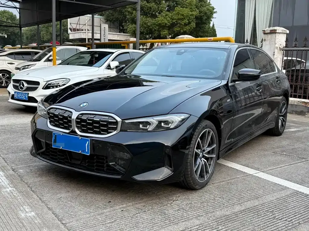 BMW 3 Series — фото 1