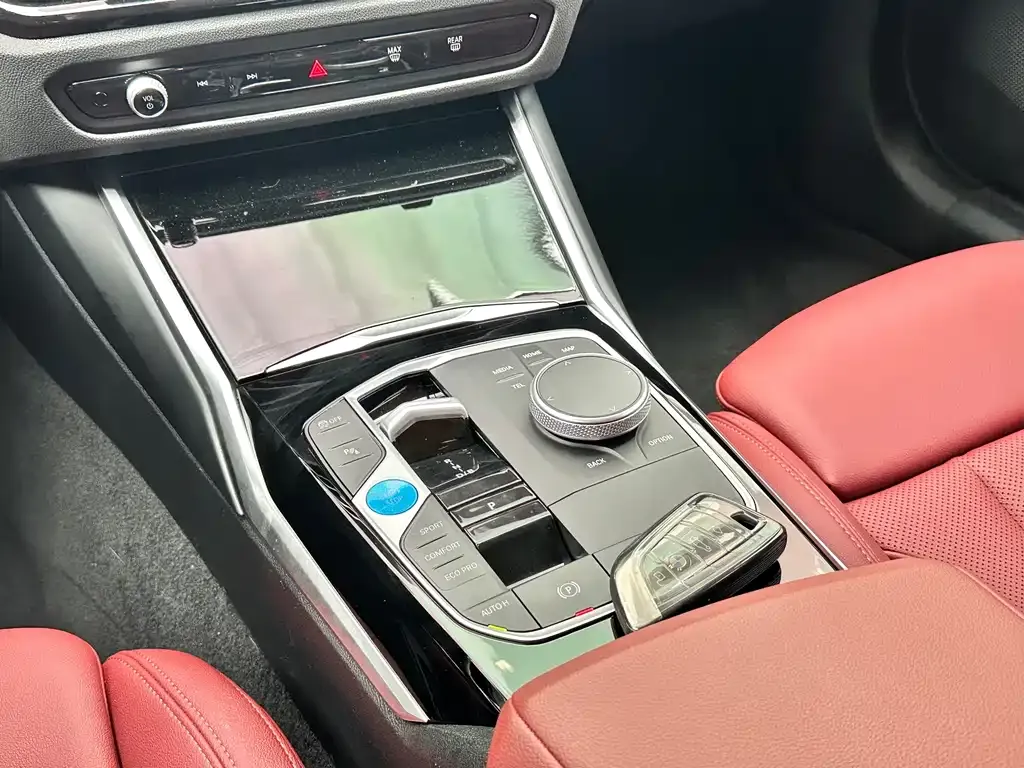 BMW i4 2025 из CN, фото 7