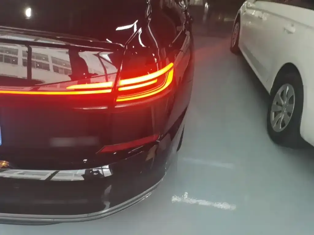 Volkswagen Passat — фото 10