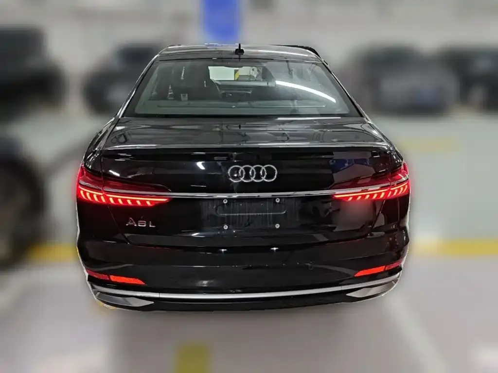 Audi A6L — фото 7