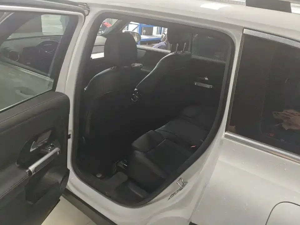 Mercedes-Benz GLB 2021 из CN, фото 4
