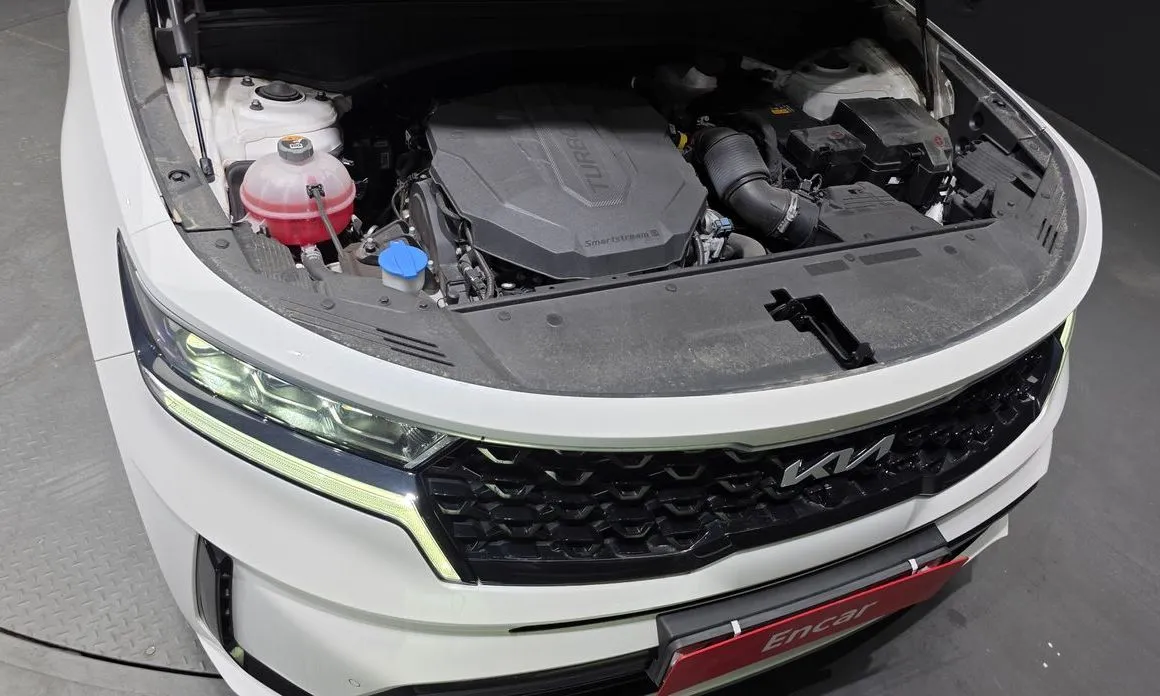 Kia Sorento — фото 8