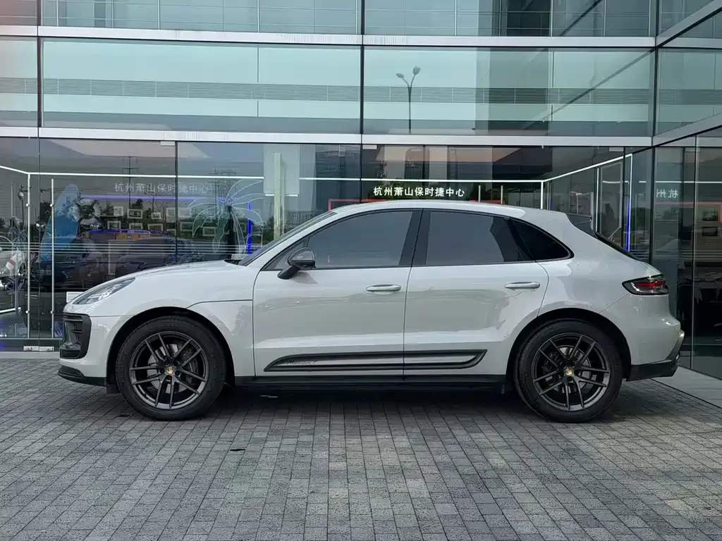 Porsche Macan — фото 5