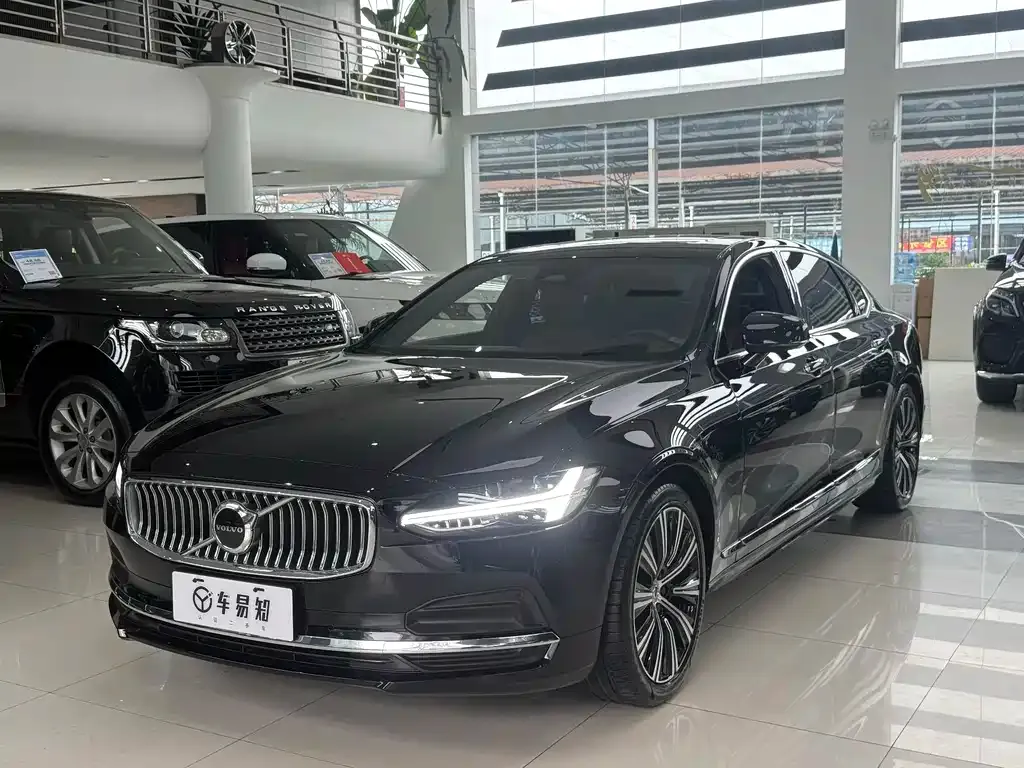 Volvo S90 — фото 1