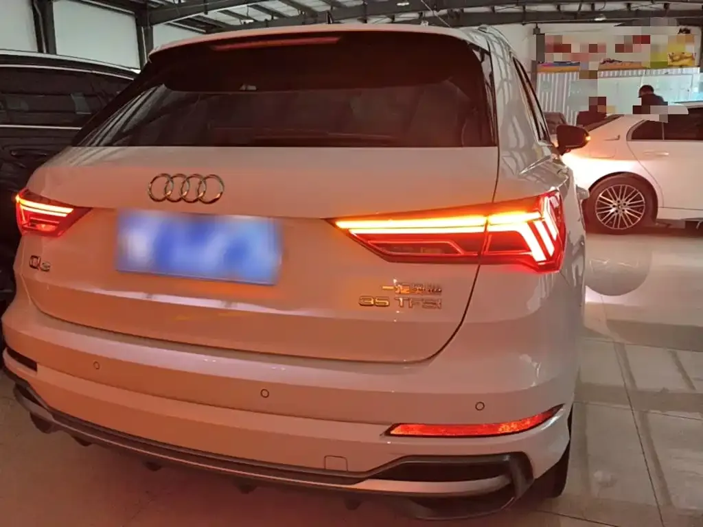 Audi Q3 — фото 3