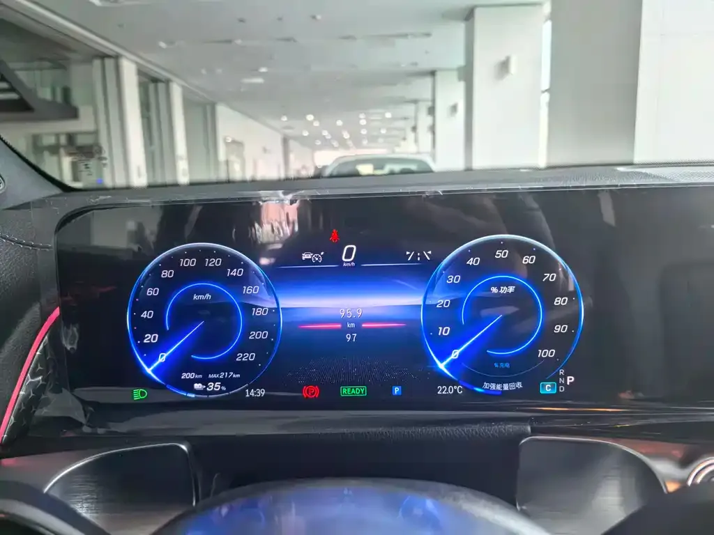 Mercedes-Benz EQB 2025 из CN, фото 6