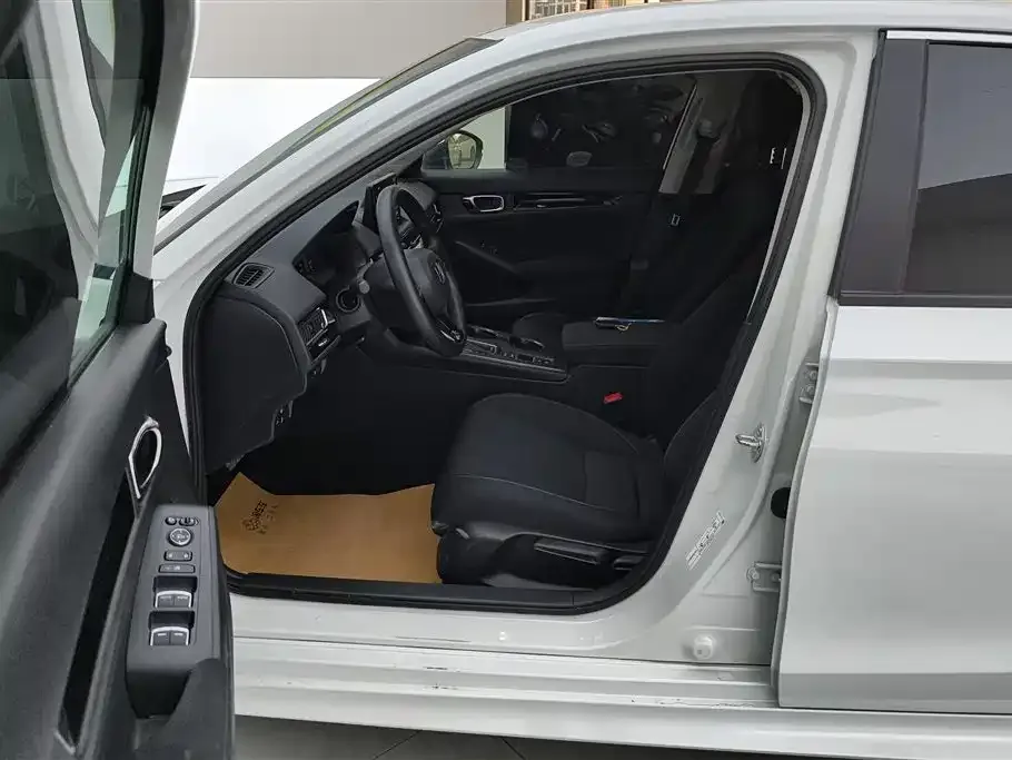 Honda Civic — фото 10