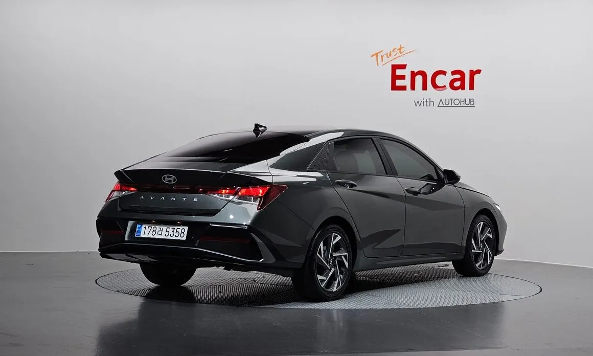 Hyundai AVANTE — фото 9
