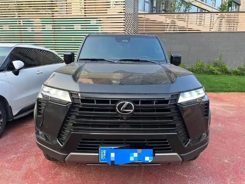 Lexus GX 2025 из CN, фото 5