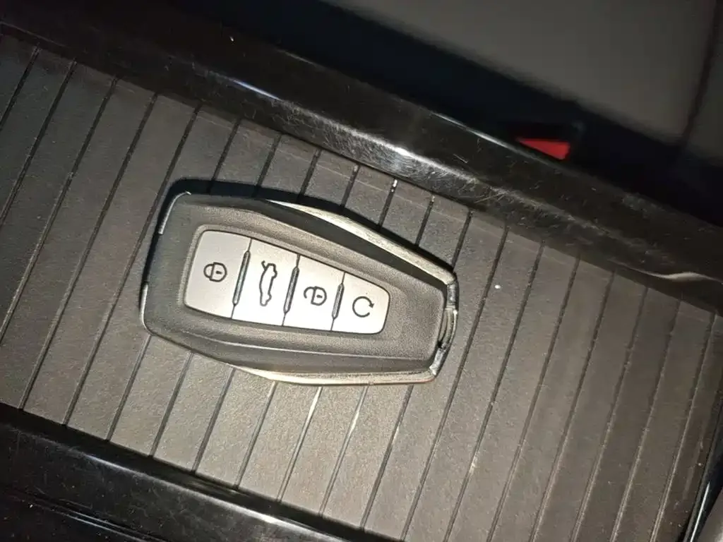 Geely Boyue 2024 из CN, фото 10