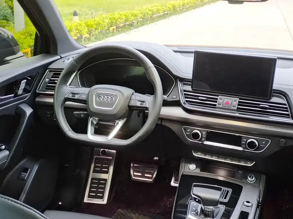 Audi Q5L 2024 из CN, фото 3