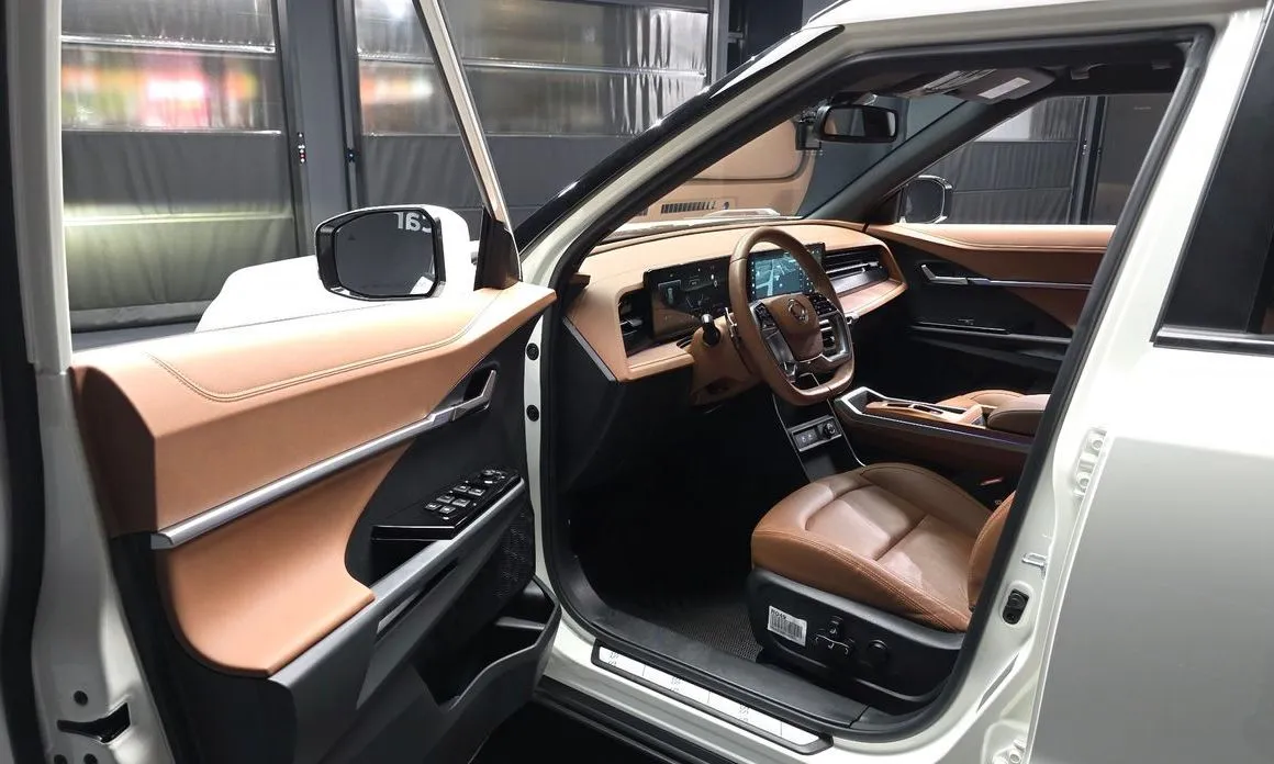 KG Mobility (Ssangyong) Torres 2025 из KR, фото 10