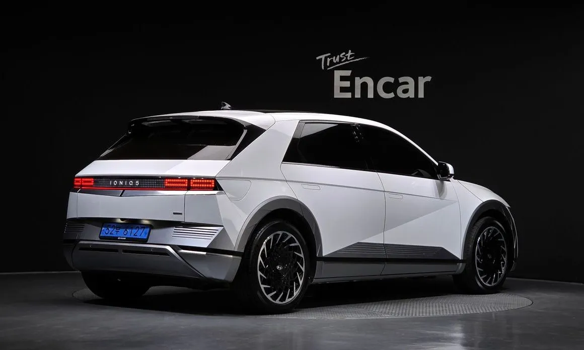 Hyundai Ioniq5 — фото 8