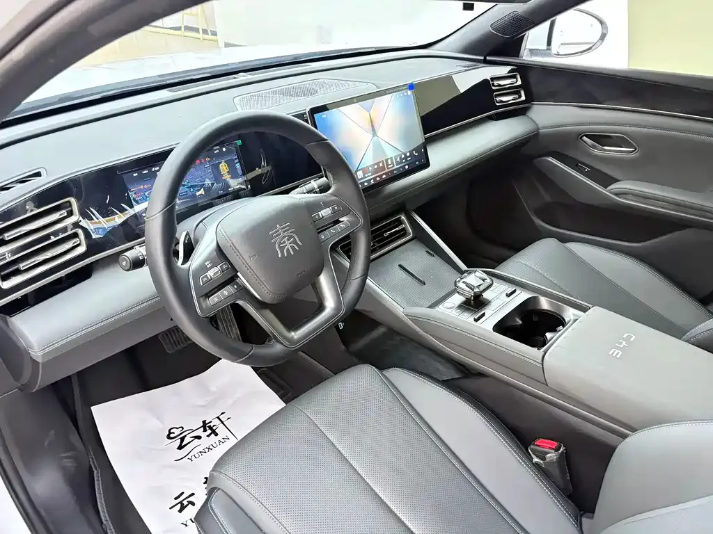 BYD Qin L — фото 8