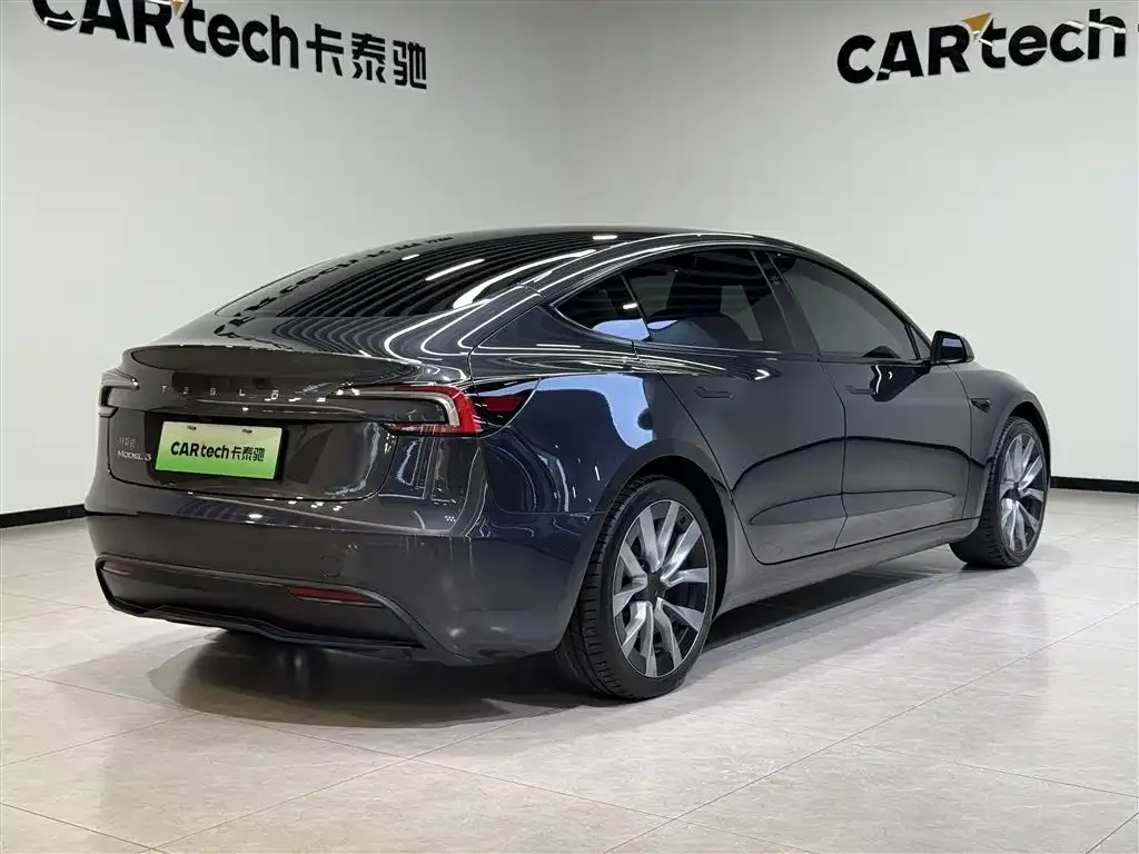 Tesla Model 3 2024 из CN, фото 4