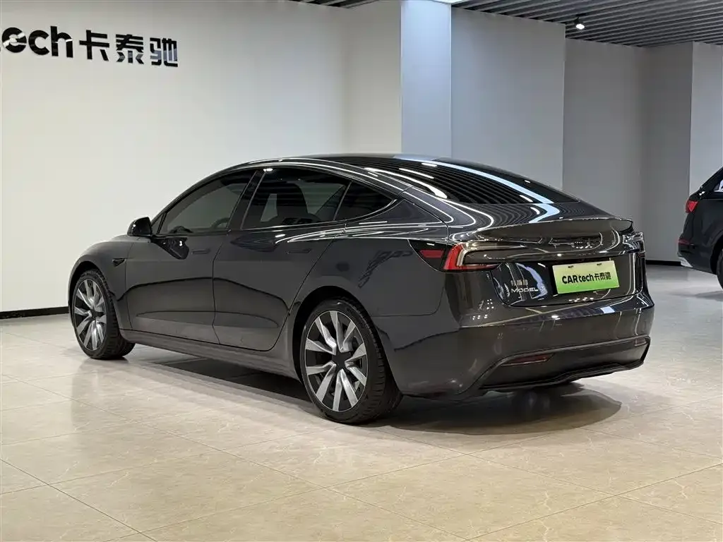 Tesla Model 3 2024 из CN, фото 9