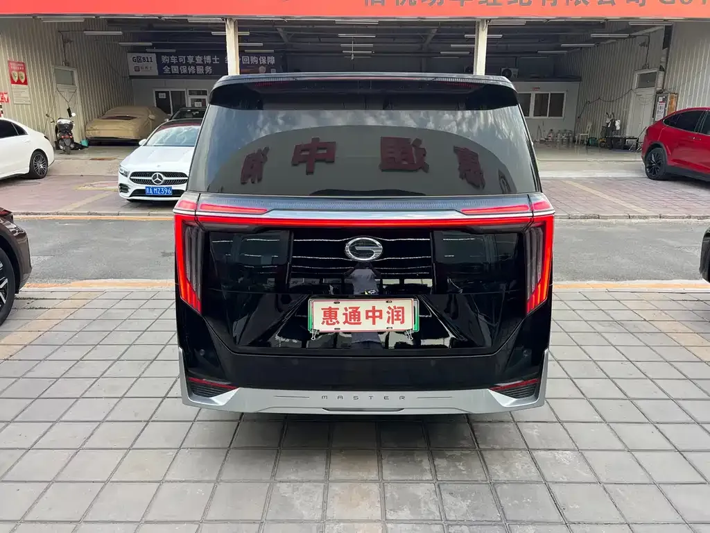 GAC Motor Trumpchi E9 — фото 2