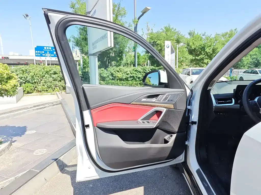 BMW X1 2025 из CN, фото 9