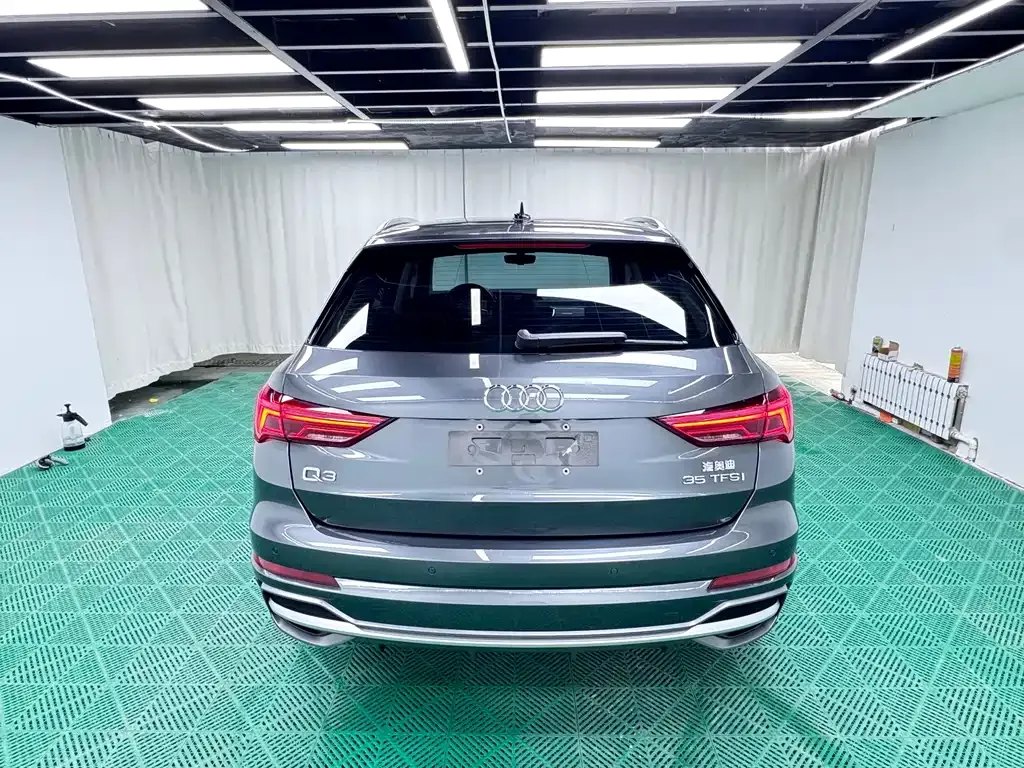 Audi Q3 — фото 7