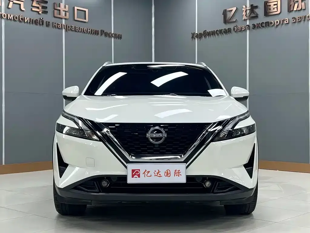Nissan Qashqai — фото 2