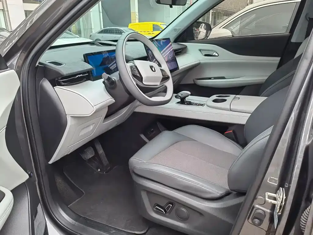 Changan UNI-Z 2024 из CN, фото 3