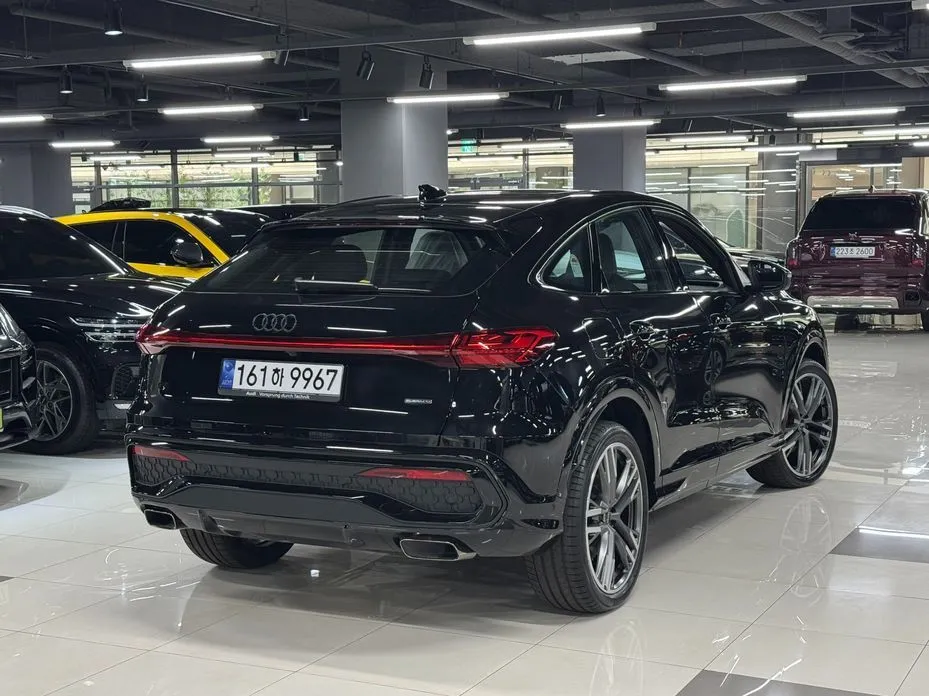 Audi Q5 2025 из KR, фото 9