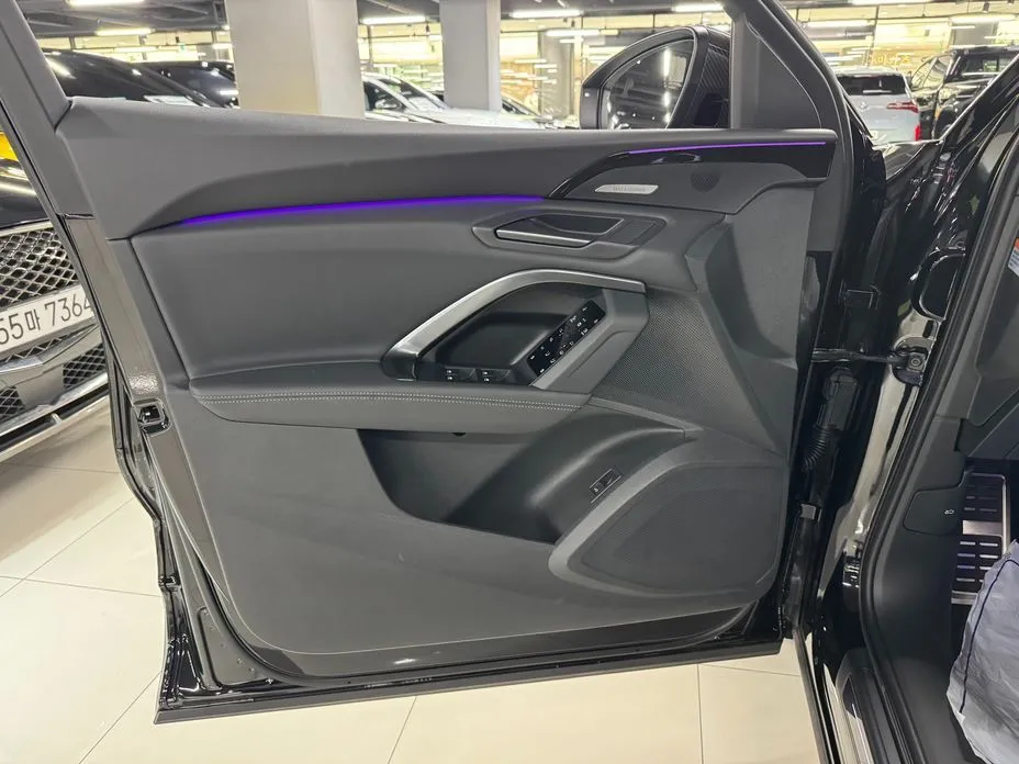 Audi Q5 2025 из KR, фото 7