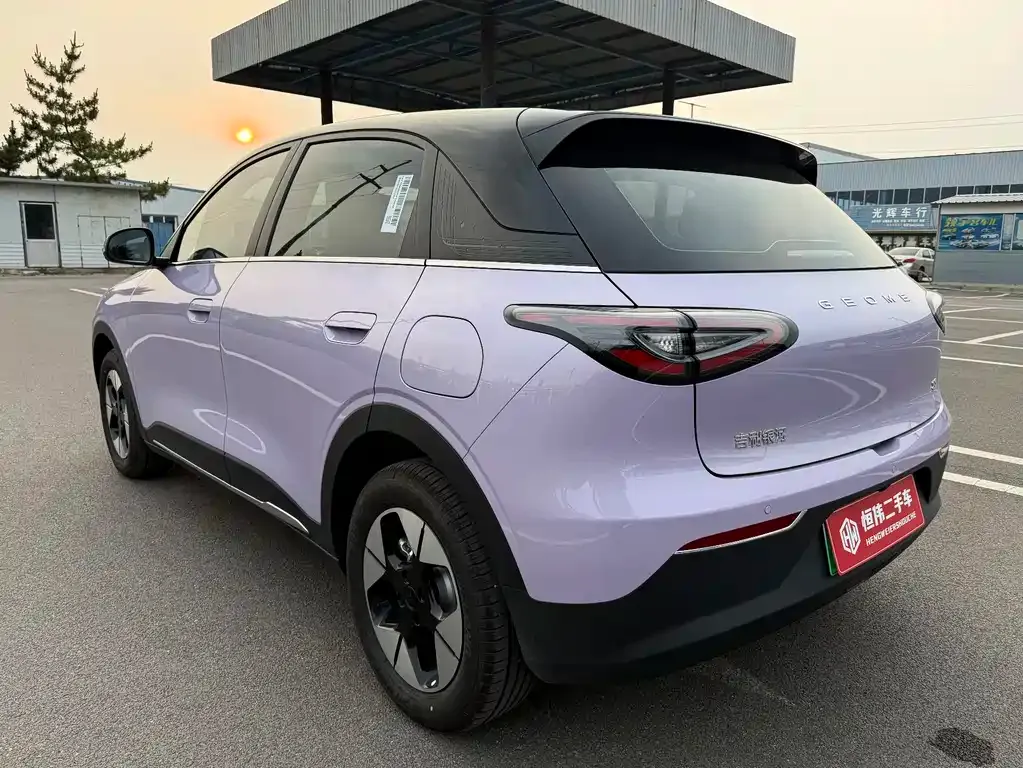 Geely Starburst — фото 10