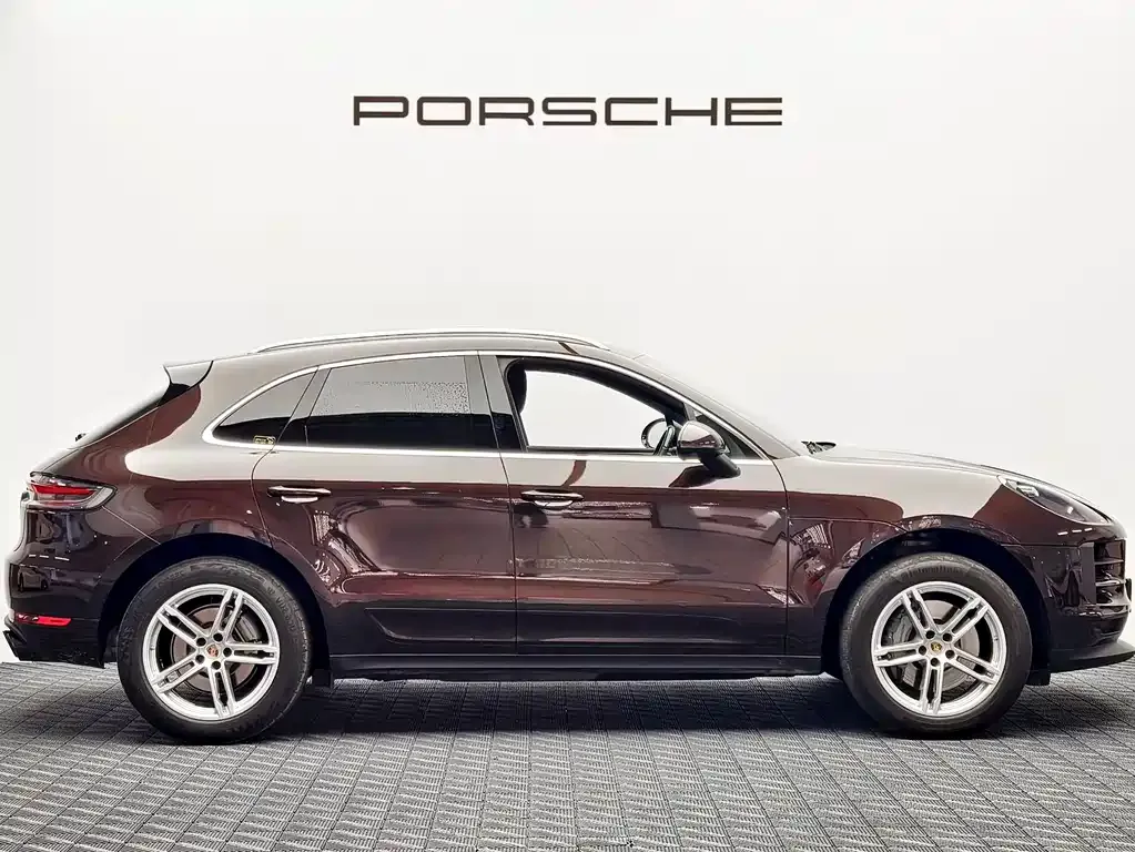 Porsche Macan — фото 6