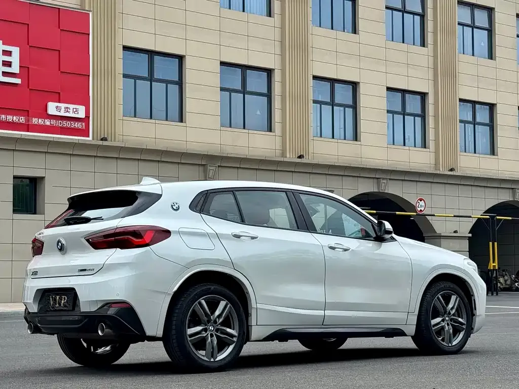 BMW X2 2021 из CN, фото 2