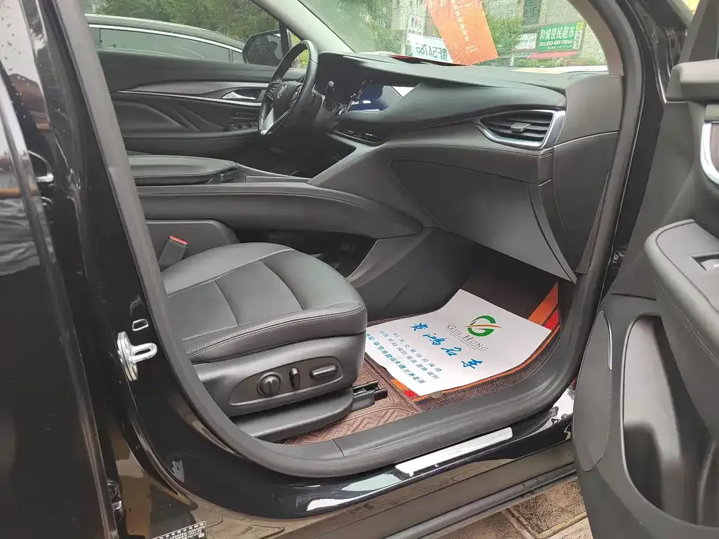 Buick Enclave 2021 из CN, фото 5