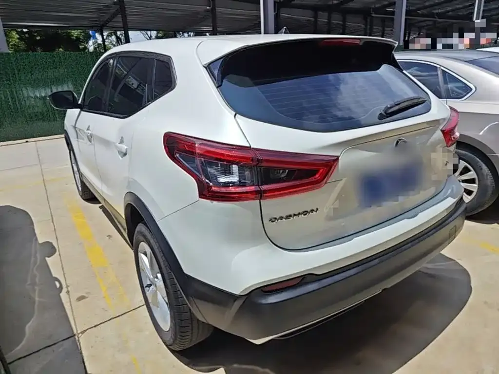 Nissan Qashqai — фото 3