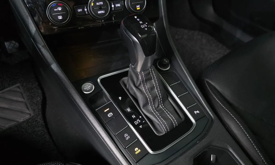 Volkswagen Jetta 2021 из KR, фото 7
