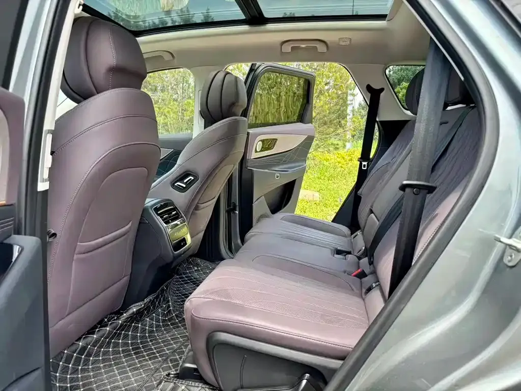 Chery Tiggo 9 C-DM 2024 из CN, фото 4