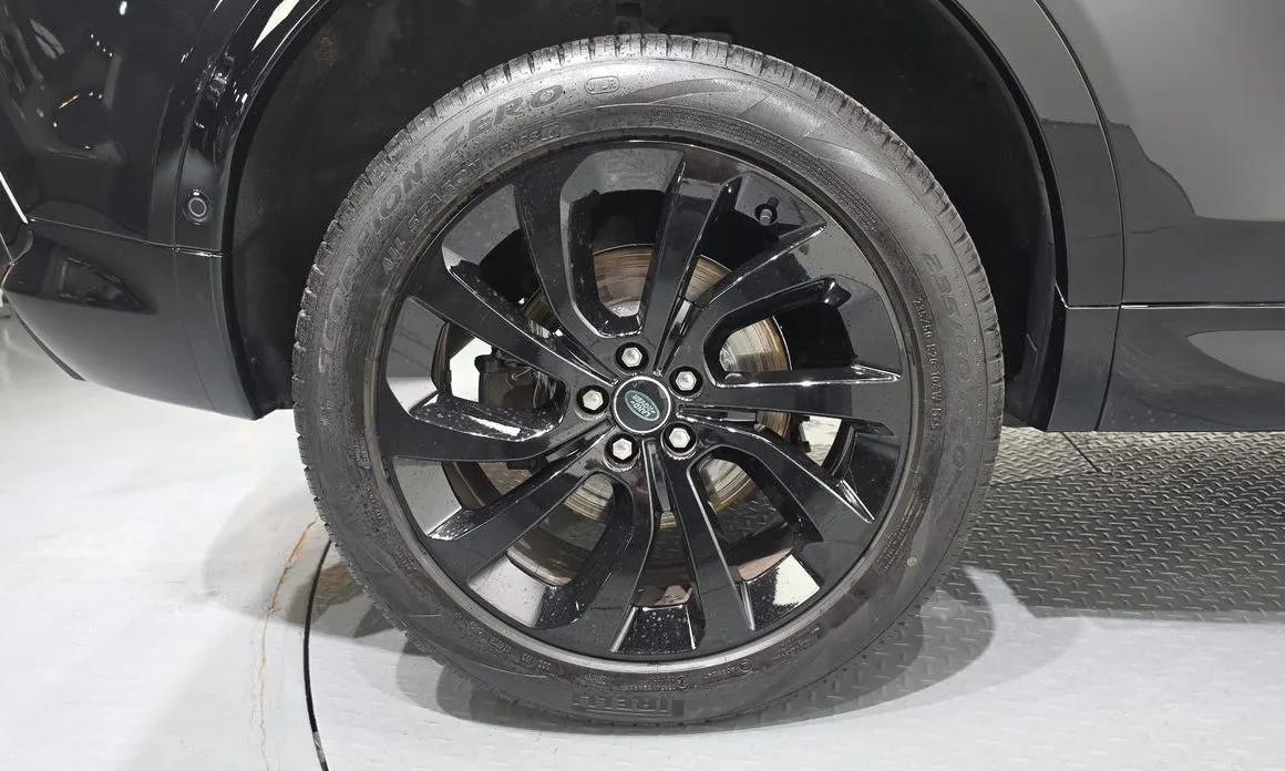 Land Rover Discovery Sport 2025 из KR, фото 9