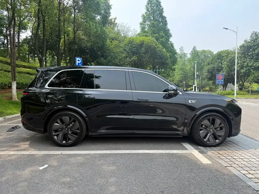 Li Auto L9 2024 из CN, фото 2