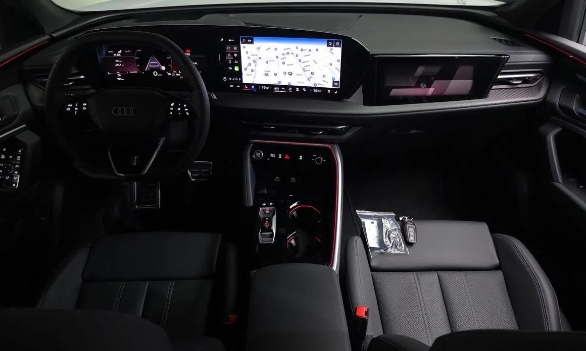Audi Q5 2025 из KR, фото 7