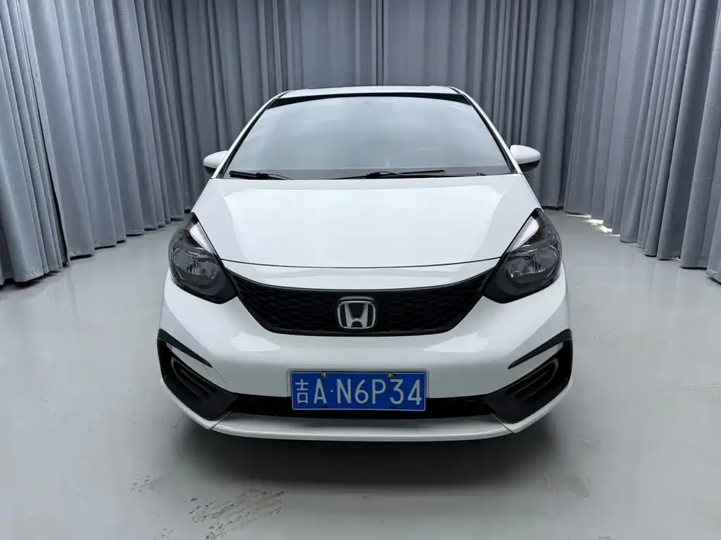 Honda Fit — фото 3