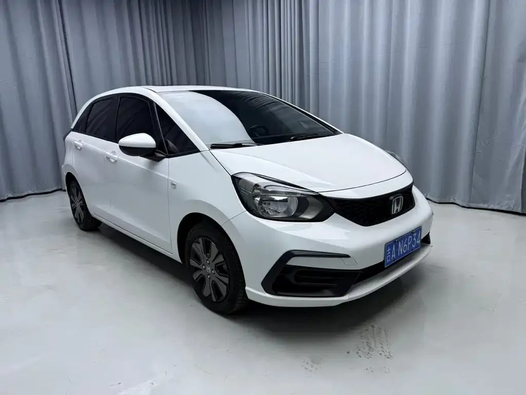 Honda Fit — фото 4