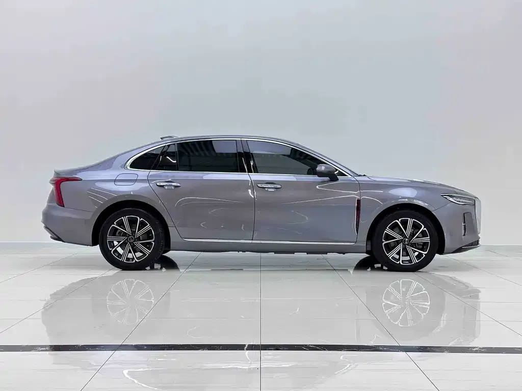 Hongqi H5 PHEV 2025 из CN, фото 6