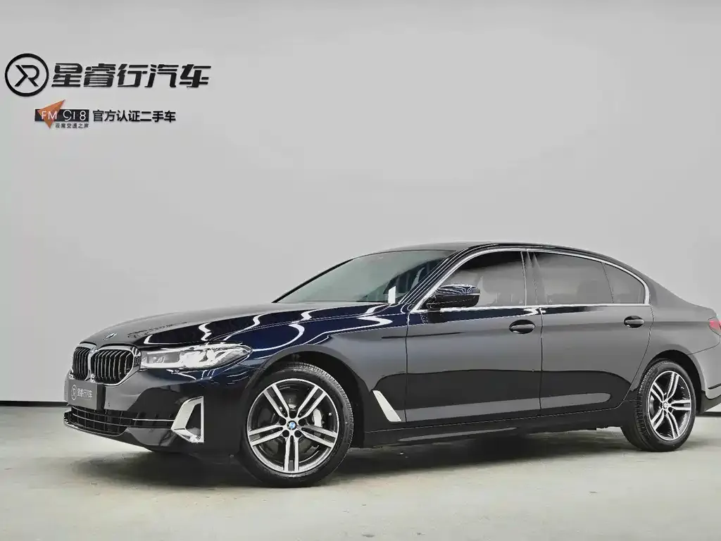 BMW 5 Series — фото 1