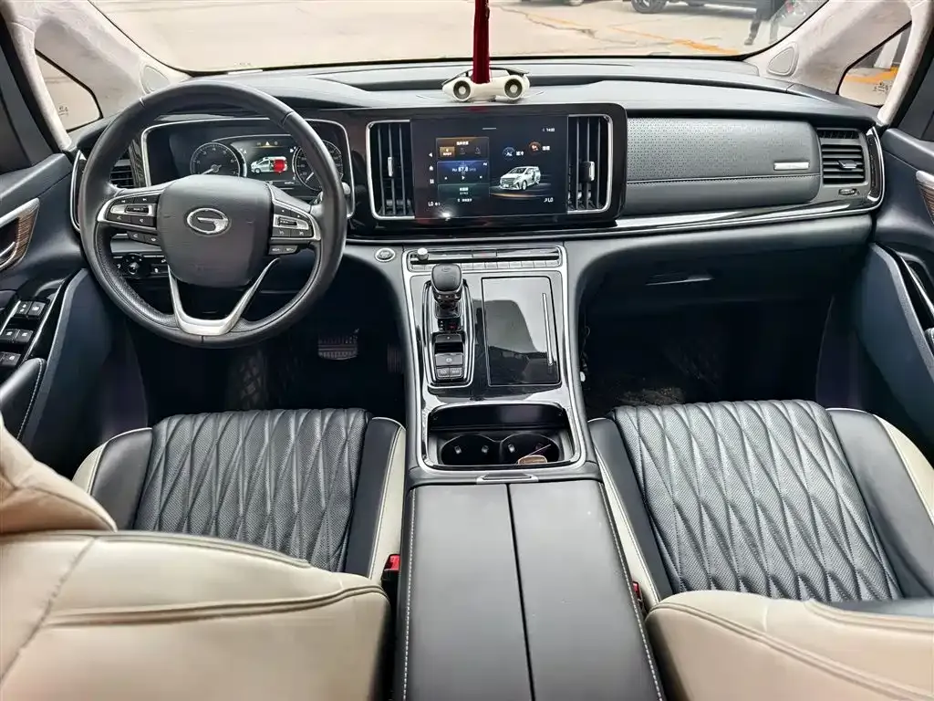 GAC Motor Trumpchi M8 — фото 8