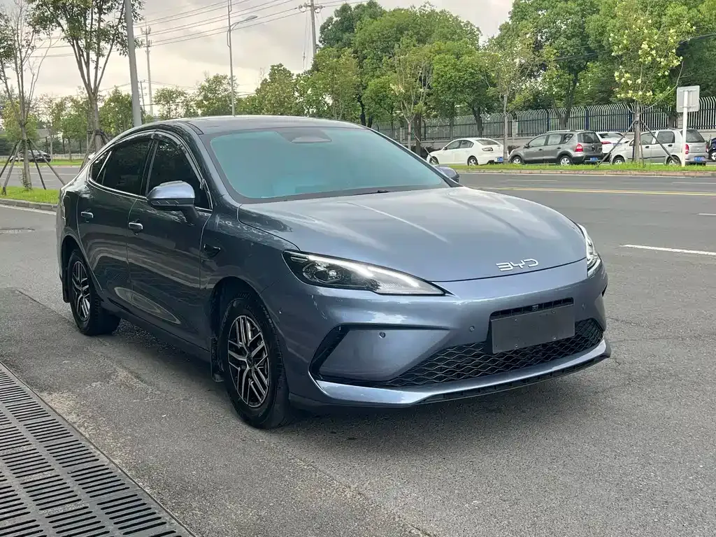 BYD Seal 05 DM-i — фото 6