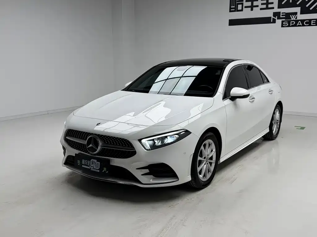 Mercedes-Benz A-Class — фото 1