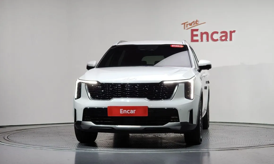Kia Sorento — фото 9