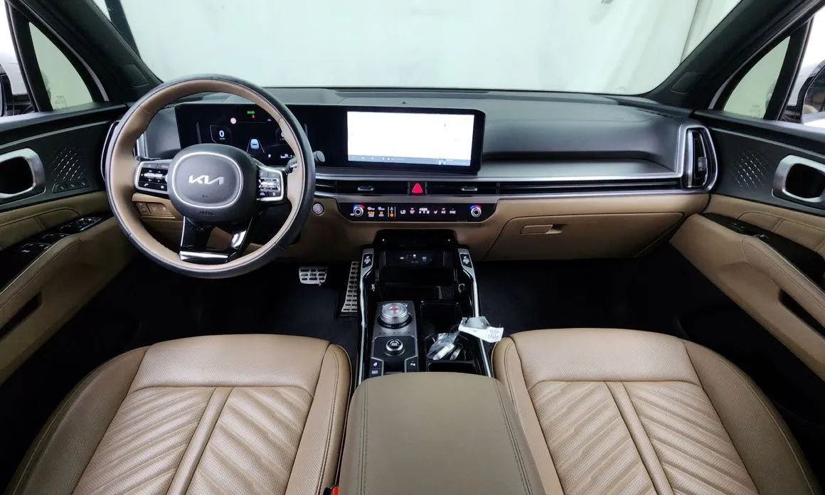 Kia Sorento — фото 5