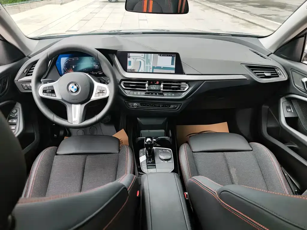 BMW 2 Series (Import) 2024 из CN, фото 2