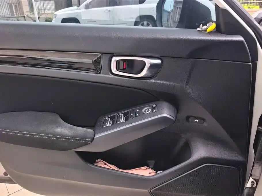Honda Civic — фото 7