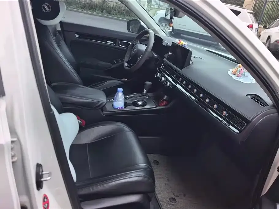 Honda Civic — фото 4