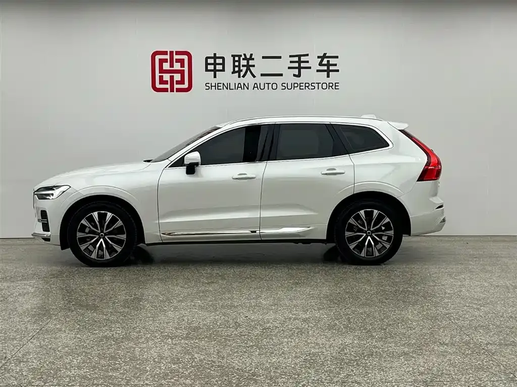 Volvo XC60 — фото 2